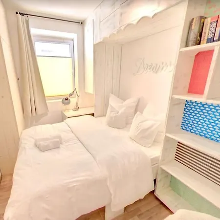 Exclusive 6 Chalet *