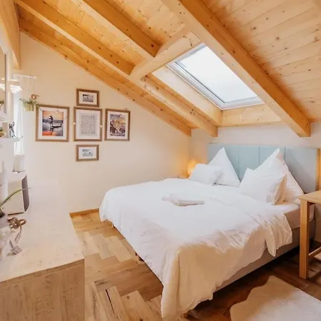 Exclusive 6 Chalet 펜션 *